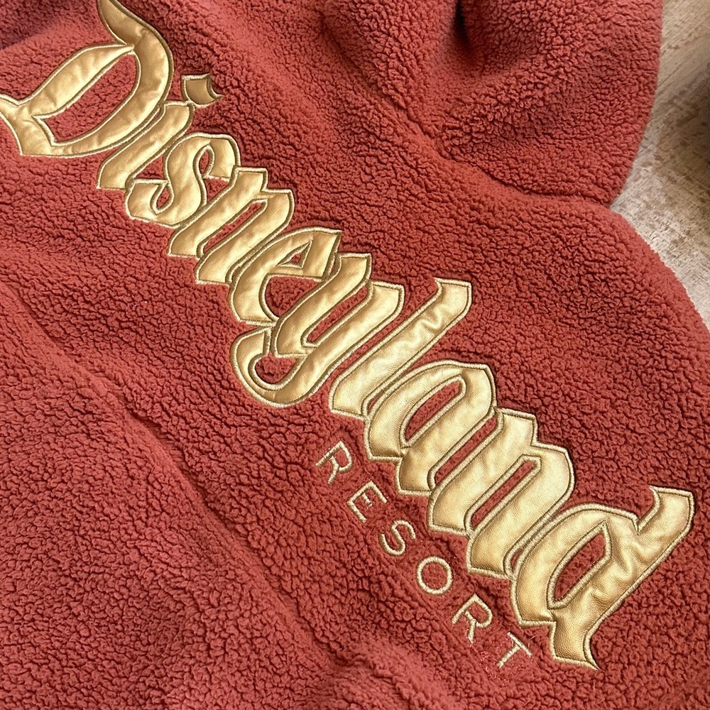disney resort spirit jersey sherpa